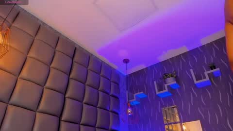 Snapshot of megan_woll chatting on March 8, 2025, 6:37 pm Megan online show from March 8, 2025, 6:37 pm