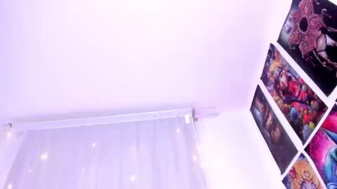 Megan  online show from December 23, 2025, 4:43 am