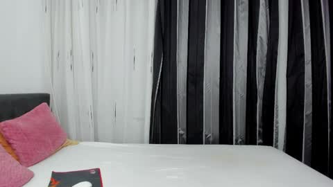 megancherrly online show from March 11, 2026, 9:54 pm