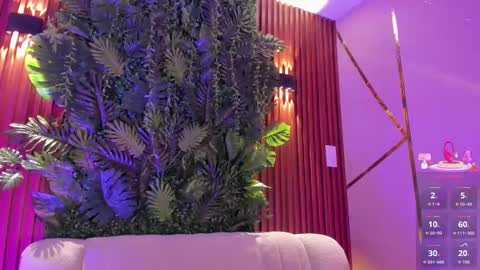 Megan Nice to meet you  online show from November 24, 2025, 6:29 pm