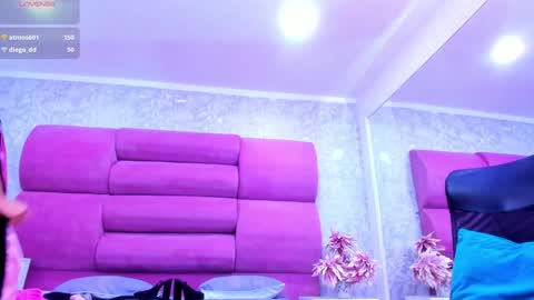 Snapshot of meganfoxxi_ chatting on January 18, 2025, 3:42 am MeganFOXXI online show from January 18, 2025, 3:42 am