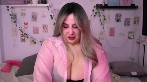 megangoddesss online show from October 5, 2025, 3:38 am