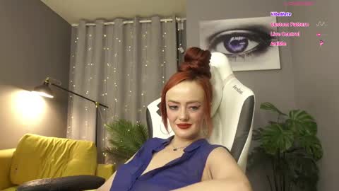 Snapshot of meganiex chatting on November 14, 2025, 1:59 am MeganieX online show from November 14, 2025, 1:59 am