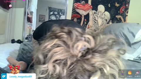 Lovely Megan online show from December 9, 2024, 4:15 pm
