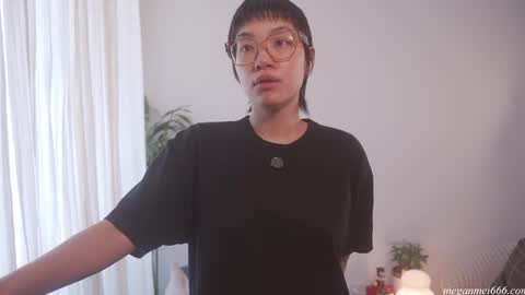 Snapshot of meganmei666 chatting on April 26, 2026, 6:05 pm for more 3 online show from April 26, 2026, 6:05 pm