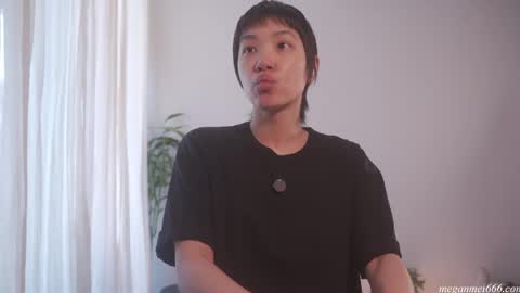 Snapshot of meganmei666 chatting on May 5, 2026, 5:43 pm for more 3 online show from May 5, 2026, 5:43 pm
