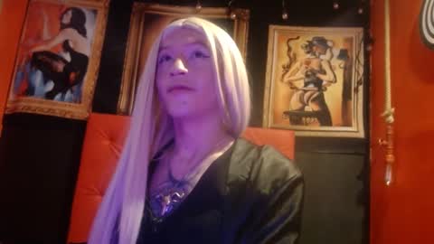 megannixx online show from October 12, 2025, 4:11 am