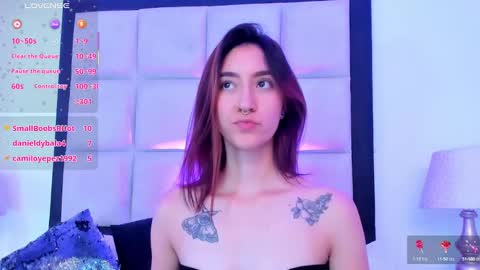 Snapshot of meganpresleyy chatting on March 4, 2025, 6:18 pm Megan Presley online show from March 4, 2025, 6:18 pm