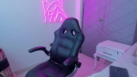 Megan Presley online show from April 6, 2026, 4:46 am