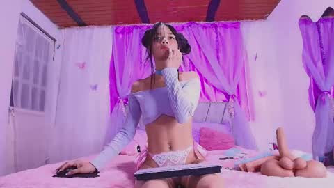 Megan online show from September 10, 2025, 10:59 am