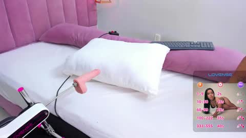 Megan  online show from December 16, 2025, 8:14 pm