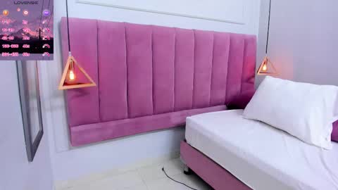 Megan  online show from February 12, 2026, 7:53 pm