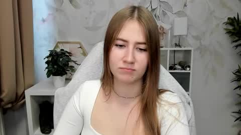 Megan online show from November 13, 2025, 7:40 am