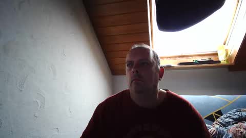 Snapshot of megatel chatting on October 4, 2025, 9:51 am megatel online show from October 4, 2025, 9:51 am