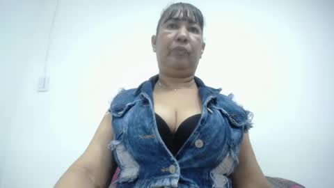 Snapshot of megatitsxxx chatting on September 28, 2025, 1:33 am milfpleasure online show from September 28, 2025, 1:33 am