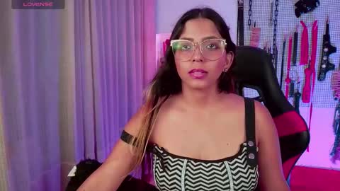Your best slave  online show from October 4, 2025, 9:35 pm