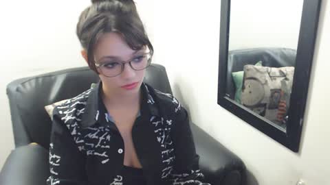 Snapshot of meghan_cherrys chatting on January 15, 2025, 2:49 am meghan online show from January 15, 2025, 2:49 am