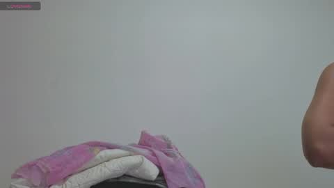 Snapshot of meghan_taylor__ chatting on June 3, 2026, 12:02 am Meghan online show from June 3, 2026, 12:02 am