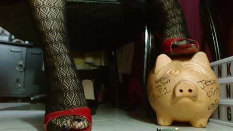 Snapshot of megoddessara chatting on May 31, 2026, 6:09 pm Goddess Sara online show from May 31, 2026, 6:09 pm