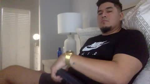 Snapshot of megustancomotubebe chatting on December 19, 2025, 3:19 pm megustancomotubebe online show from December 19, 2025, 3:19 pm