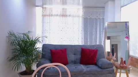 Snapshot of mei_naughtycat chatting on March 1, 2025, 8:10 pm Mei online show from March 1, 2025, 8:10 pm