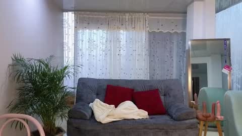 Snapshot of mei_naughtycat chatting on March 3, 2025, 10:10 pm Mei online show from March 3, 2025, 10:10 pm