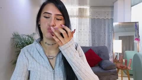 Snapshot of mei_naughtycat chatting on March 5, 2025, 7:17 pm Mei online show from March 5, 2025, 7:17 pm