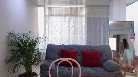 Snapshot of mei_naughtycat chatting on March 7, 2025, 7:49 pm Mei online show from March 7, 2025, 7:49 pm