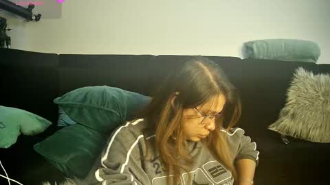 mei chang online show from March 28, 2026, 7:08 am