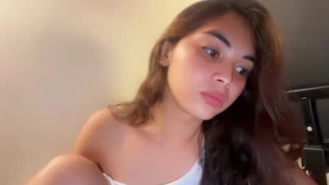 Snapshot of meiluxe chatting on May 11, 2026, 4:26 pm meiluxe online show from May 11, 2026, 4:26 pm