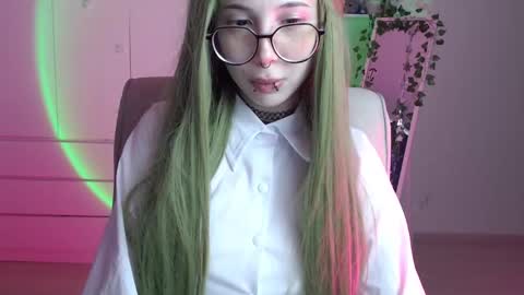 mori3 online show from March 12, 2025, 5:57 am