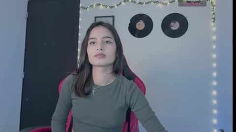 mel0dy_cute online show from February 26, 2026, 4:22 am