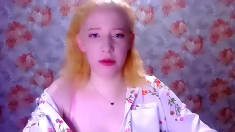 Snapshot of mel_mellie chatting on April 24, 2026, 11:29 pm Mel Mellie online show from April 24, 2026, 11:29 pm
