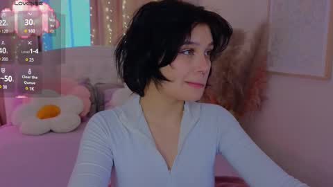Snapshot of melan1e_ chatting on February 16, 2025, 2:43 pm mel online show from February 16, 2025, 2:43 pm