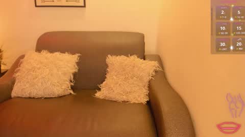 melan_owen online show from September 17, 2025, 10:50 am