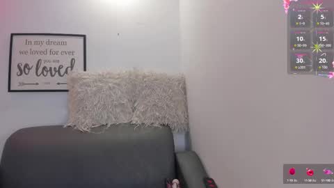 melan_owen online show from October 5, 2025, 11:08 am