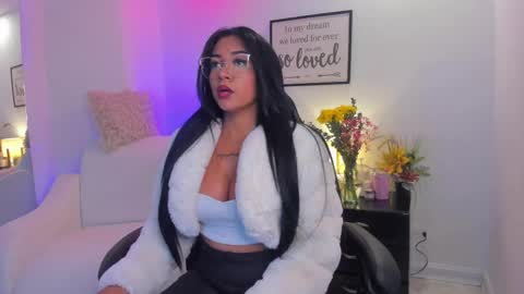 Snapshot of melan_owen chatting on May 24, 2026, 11:04 am melan_owen online show from May 24, 2026, 11:04 am