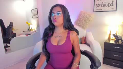 melan_owen online show from July 3, 2026, 11:05 am