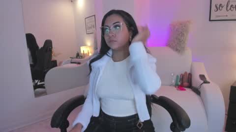 melan_owen online show from July 6, 2026, 11:07 am