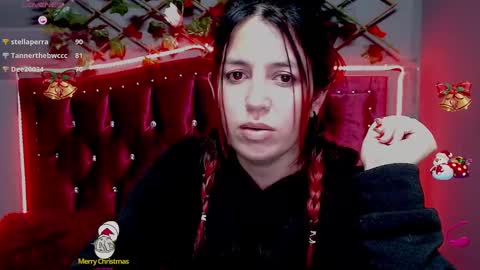 Snapshot of melani_cute01 chatting on December 27, 2024, 7:18 am melani_cute01 online show from December 27, 2024, 7:18 am