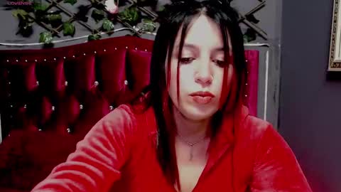 Snapshot of melani_cute01 chatting on December 29, 2024, 2:38 am melani_cute01 online show from December 29, 2024, 2:38 am