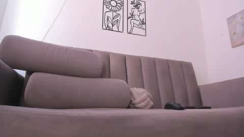 melani greyy online show from November 13, 2025, 8:19 pm