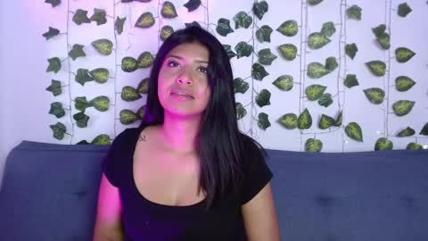 Snapshot of melanie_18_ chatting on May 11, 2026, 11:46 pm melanie online show from May 11, 2026, 11:46 pm