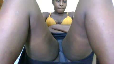 melanie_bae1 online show from July 2, 2026, 4:24 pm