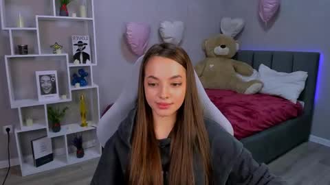 MelanieAlves online show from March 23, 2026, 2:21 pm