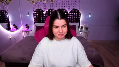 Melanie online show from February 14, 2026, 5:26 am