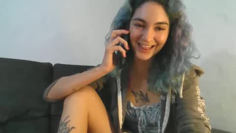 Melanie online show from May 10, 2026, 7:08 pm
