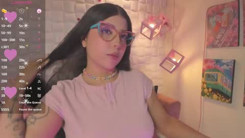 Snapshot of melaniegrayx chatting on May 4, 2026, 2:46 pm melaniegrayx online show from May 4, 2026, 2:46 pm