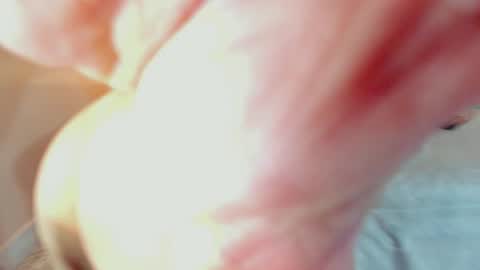 Snapshot of melanieroux chatting on January 5, 2026, 6:00 pm Melanie Roux online show from January 5, 2026, 6:00 pm