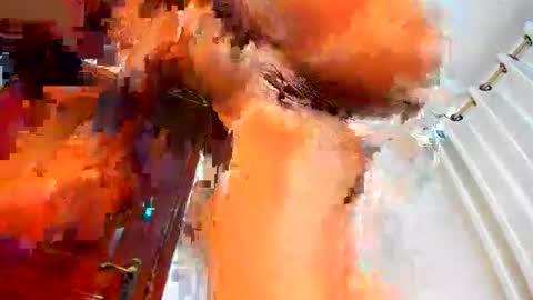 zoey online show from March 10, 2025, 5:39 pm